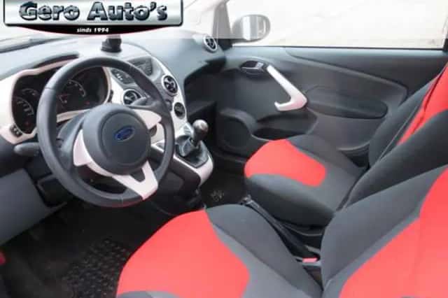 Ford Ka (2009) thumbnail 2