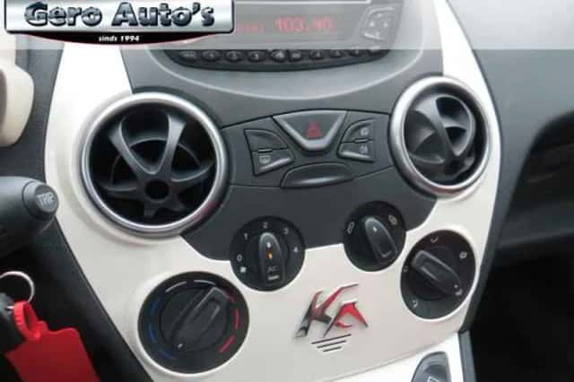 Ford Ka (2009) thumbnail 4