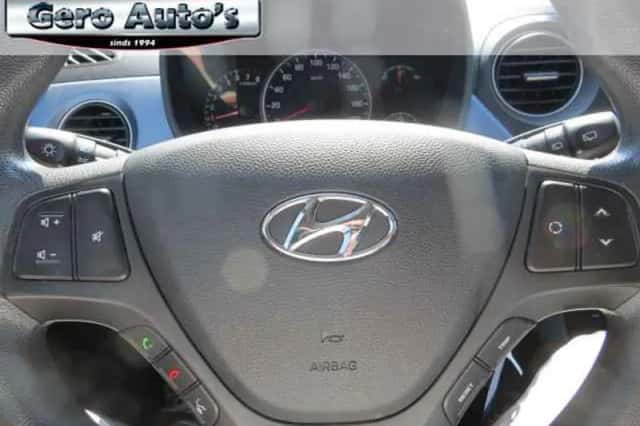 Hyundai i10 (2014) thumbnail 2