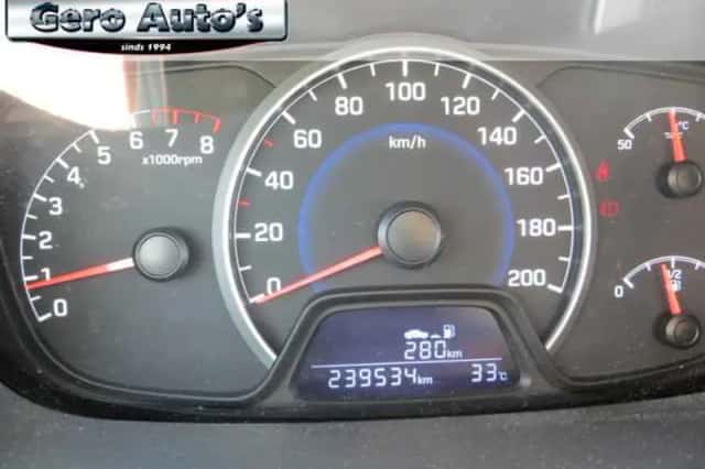 Hyundai i10 (2014) thumbnail 4