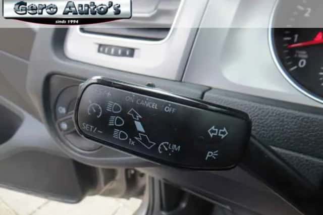 Volkswagen Golf (2014) thumbnail 6