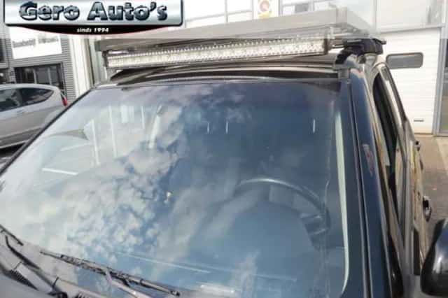 Suzuki Grand Vitara (2013) thumbnail 2