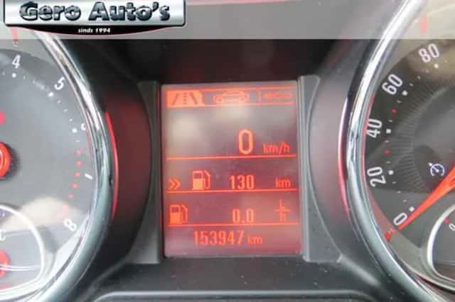Opel Adam (2013) thumbnail 6