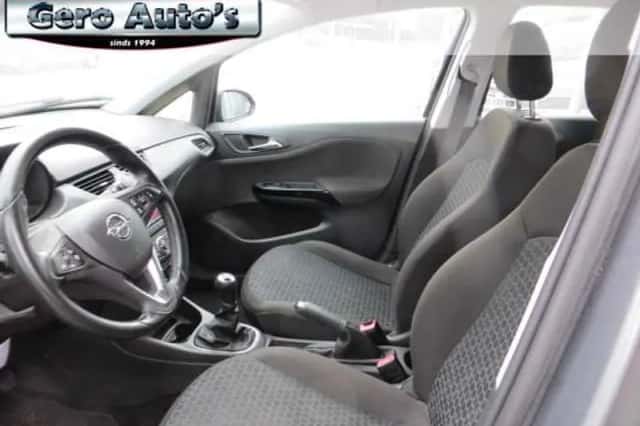 Opel Corsa (2016) thumbnail 2