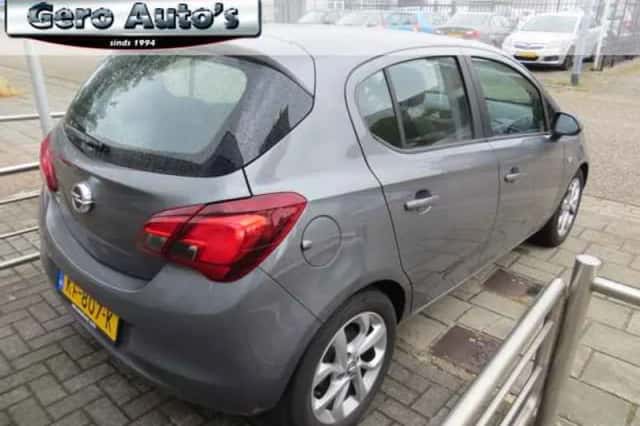 Opel Corsa (2016) thumbnail 5