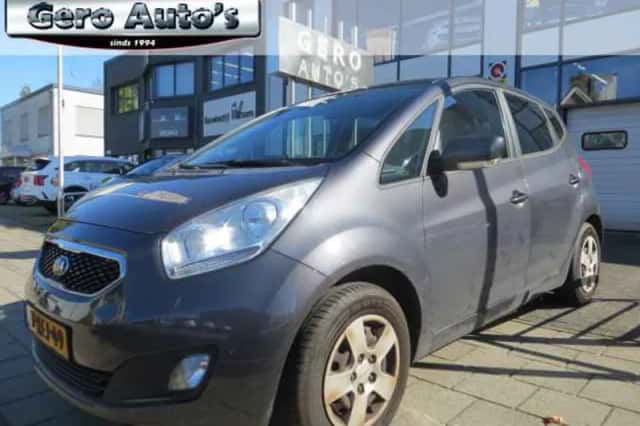 Kia Venga (2014) thumbnail 1