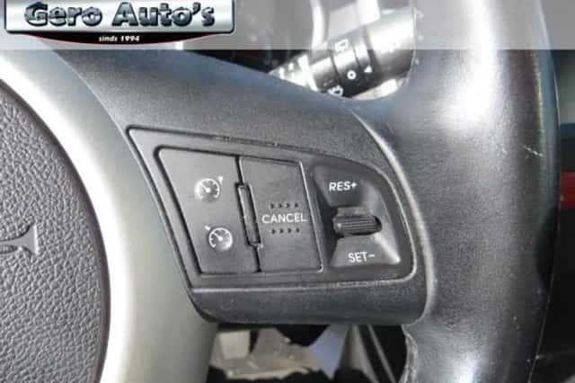 Kia Venga (2014) thumbnail 4