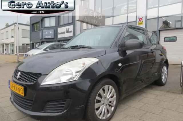 Suzuki Swift (2012) thumbnail 1