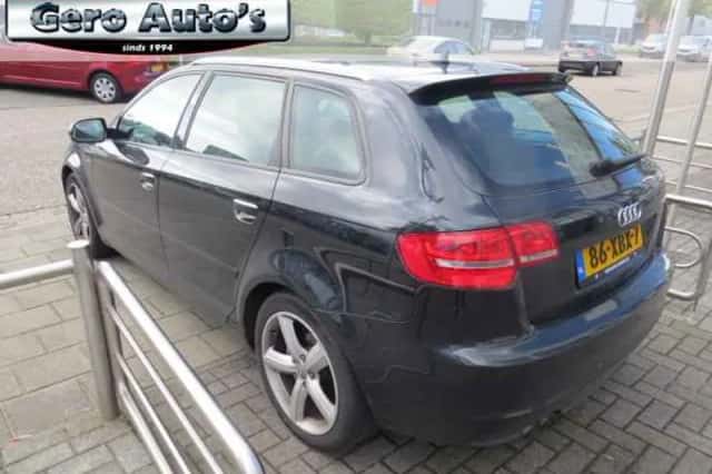 Audi A3 (2012) thumbnail 3