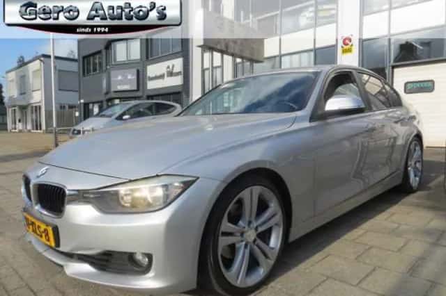 BMW 3-Serie (2012) thumbnail 1