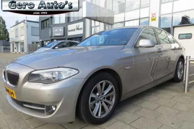 BMW 5-Serie (2011) thumbnail 1
