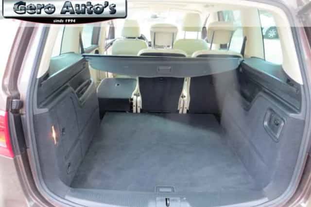 Volkswagen Sharan (2011) thumbnail 5