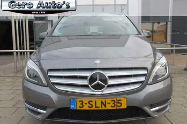 Mercedes-Benz B-Klasse (2013) thumbnail 5