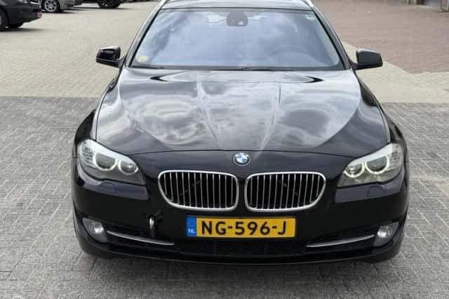 BMW 5-Serie (2012) thumbnail 3