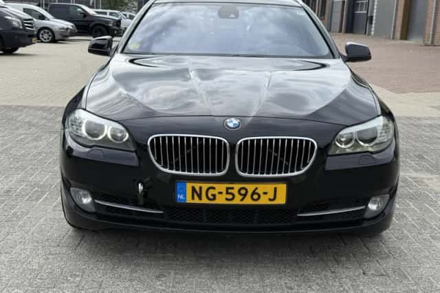 BMW 5-Serie (2012) thumbnail 4