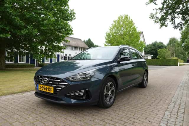 Hyundai i30 (2024) thumbnail 1