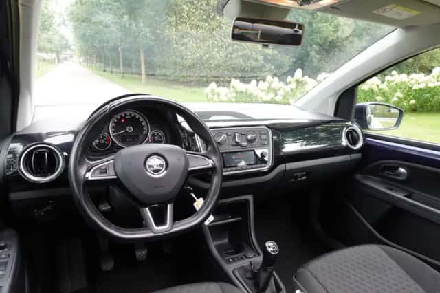Škoda Citigo (2017) thumbnail 4
