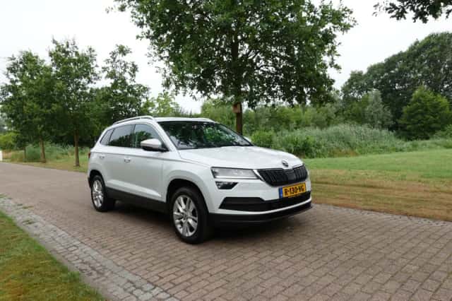 Škoda Karoq (2022) thumbnail 4