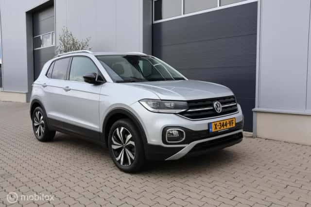 Volkswagen T-Cross (2019) thumbnail 2