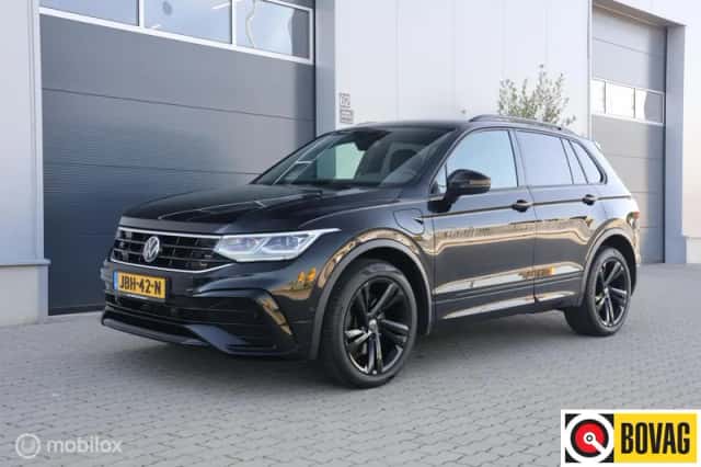 Volkswagen Tiguan (2022) thumbnail 1