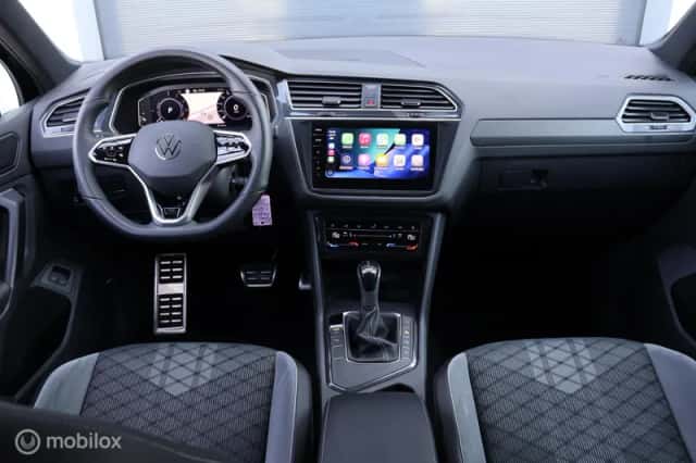 Volkswagen Tiguan (2022) thumbnail 5