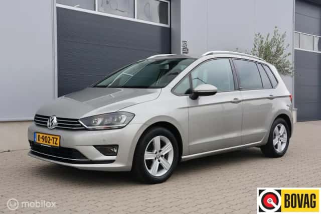Volkswagen Golf Sportsvan (2016) thumbnail 1