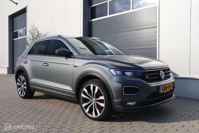 Volkswagen T-Roc (2019) thumbnail 4