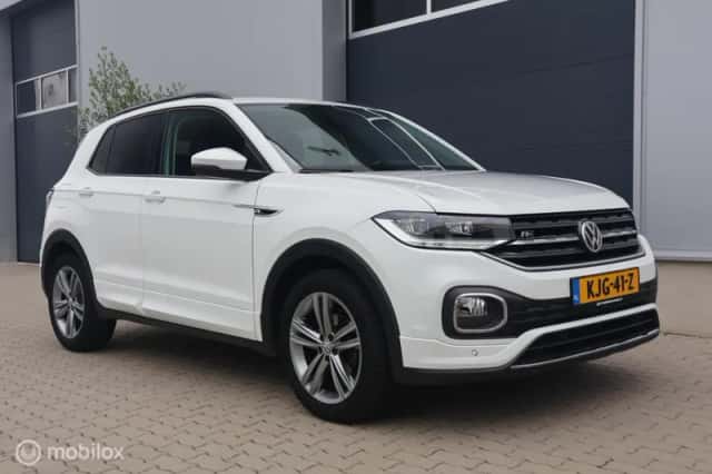Volkswagen T-Cross (2019) thumbnail 5