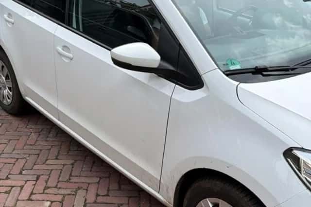 Volkswagen e-Up! (2021) thumbnail 6