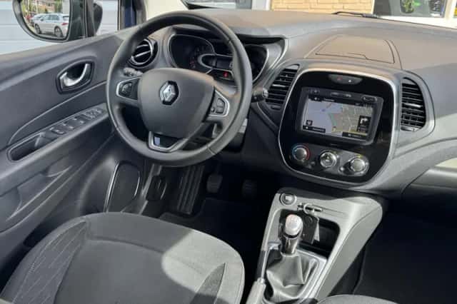 Renault Captur (2019) thumbnail 4