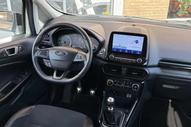 Ford EcoSport (2020) thumbnail 4