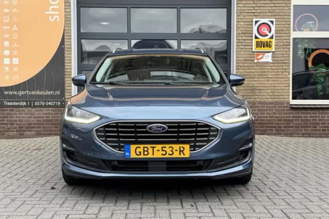 Ford Focus (2024) thumbnail 2