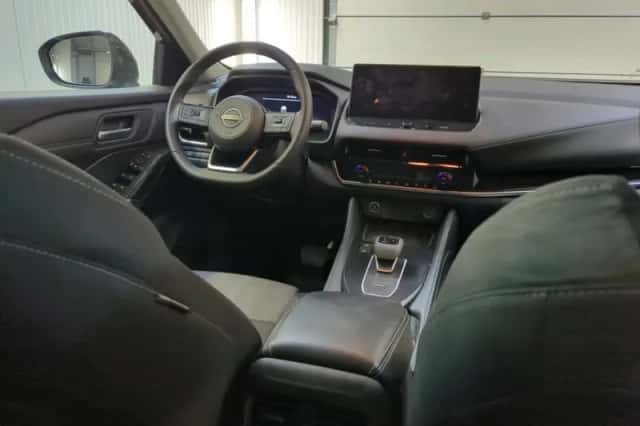 Nissan Qashqai (2024) thumbnail 5