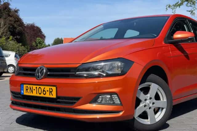 Volkswagen Polo (2018) thumbnail 2
