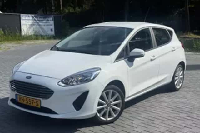 Ford Fiesta (2017) thumbnail 1