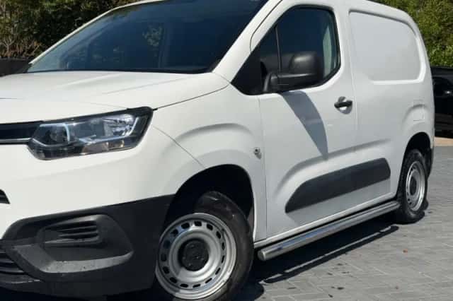 Toyota ProAce City (2021) thumbnail 2
