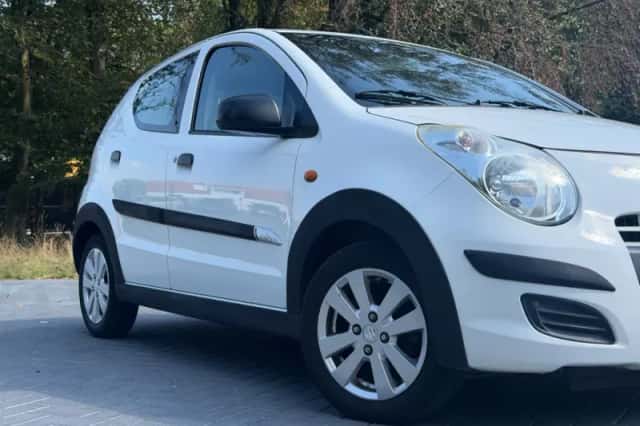 Suzuki Alto (2013) thumbnail 6