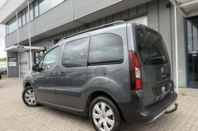 Citroën Berlingo (2017) thumbnail 3