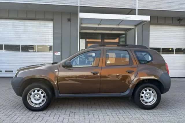 Dacia Duster (2011) thumbnail 6