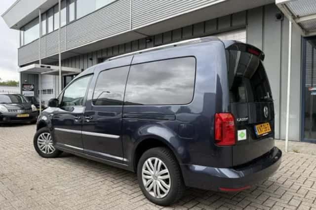 Volkswagen Caddy (2018) thumbnail 3