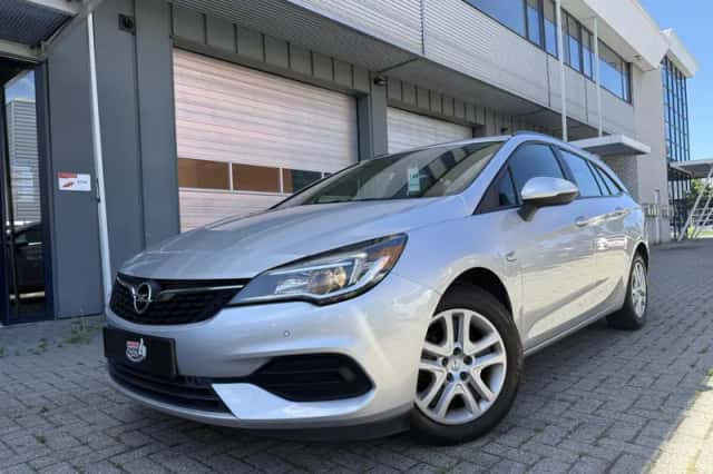 Opel Astra (2020) thumbnail 2