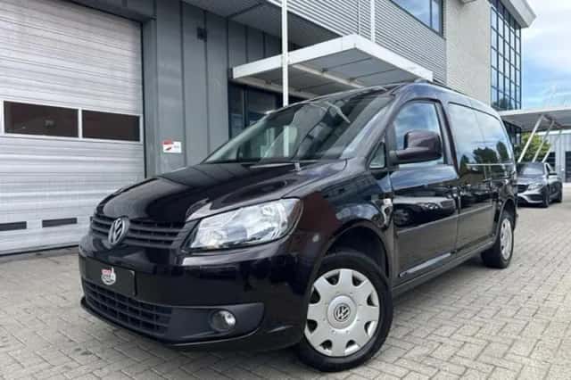 Volkswagen Caddy (2012) thumbnail 2