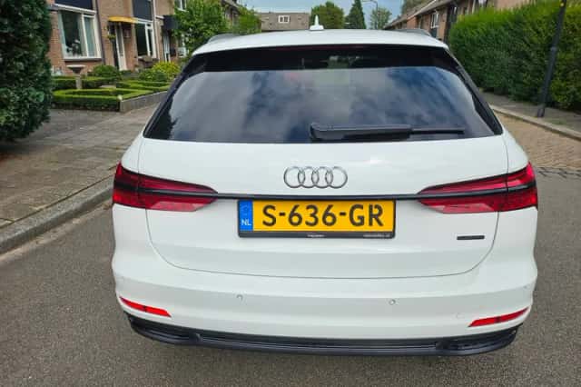 Audi A6 (2019) thumbnail 4