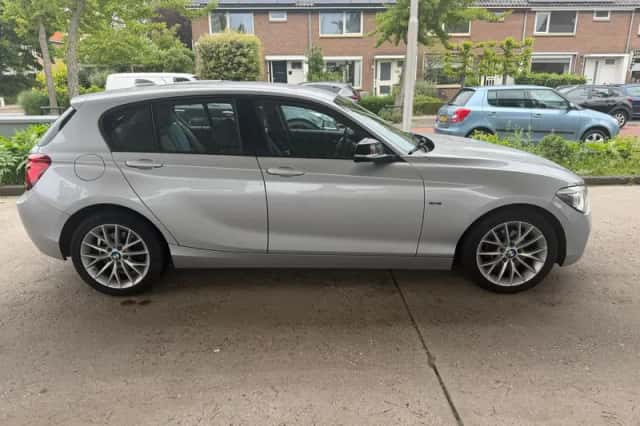 BMW 1-Serie (2011) thumbnail 5