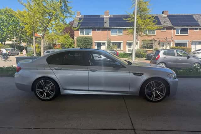 BMW 5-Serie (2012) thumbnail 6
