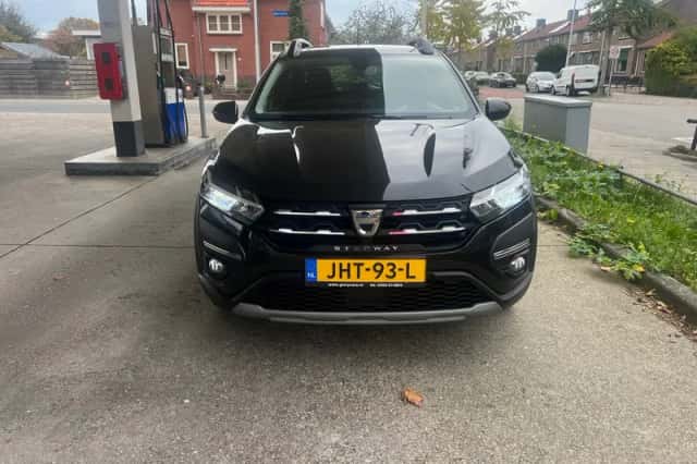 Dacia Sandero (2022) thumbnail 3