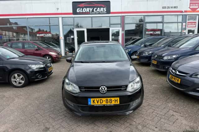 Volkswagen Polo (2011) thumbnail 1