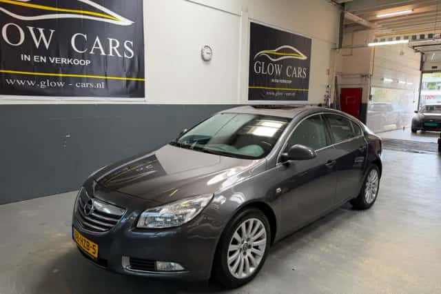 Opel Insignia (2009) thumbnail 1