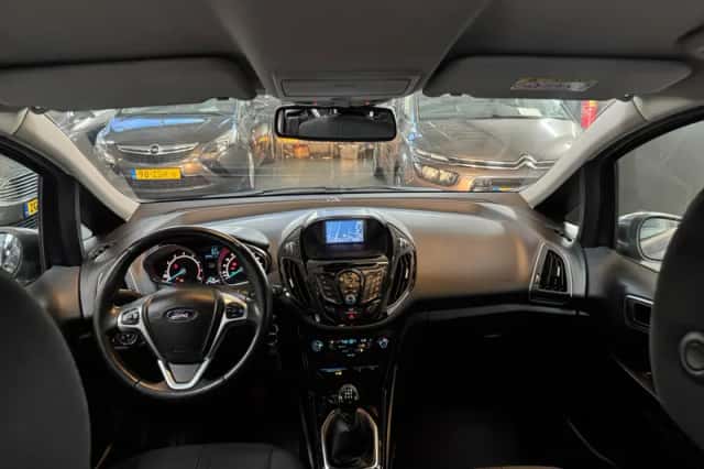 Ford B-Max (2015) thumbnail 2