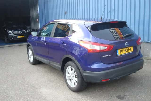 Nissan Qashqai (2014) thumbnail 3